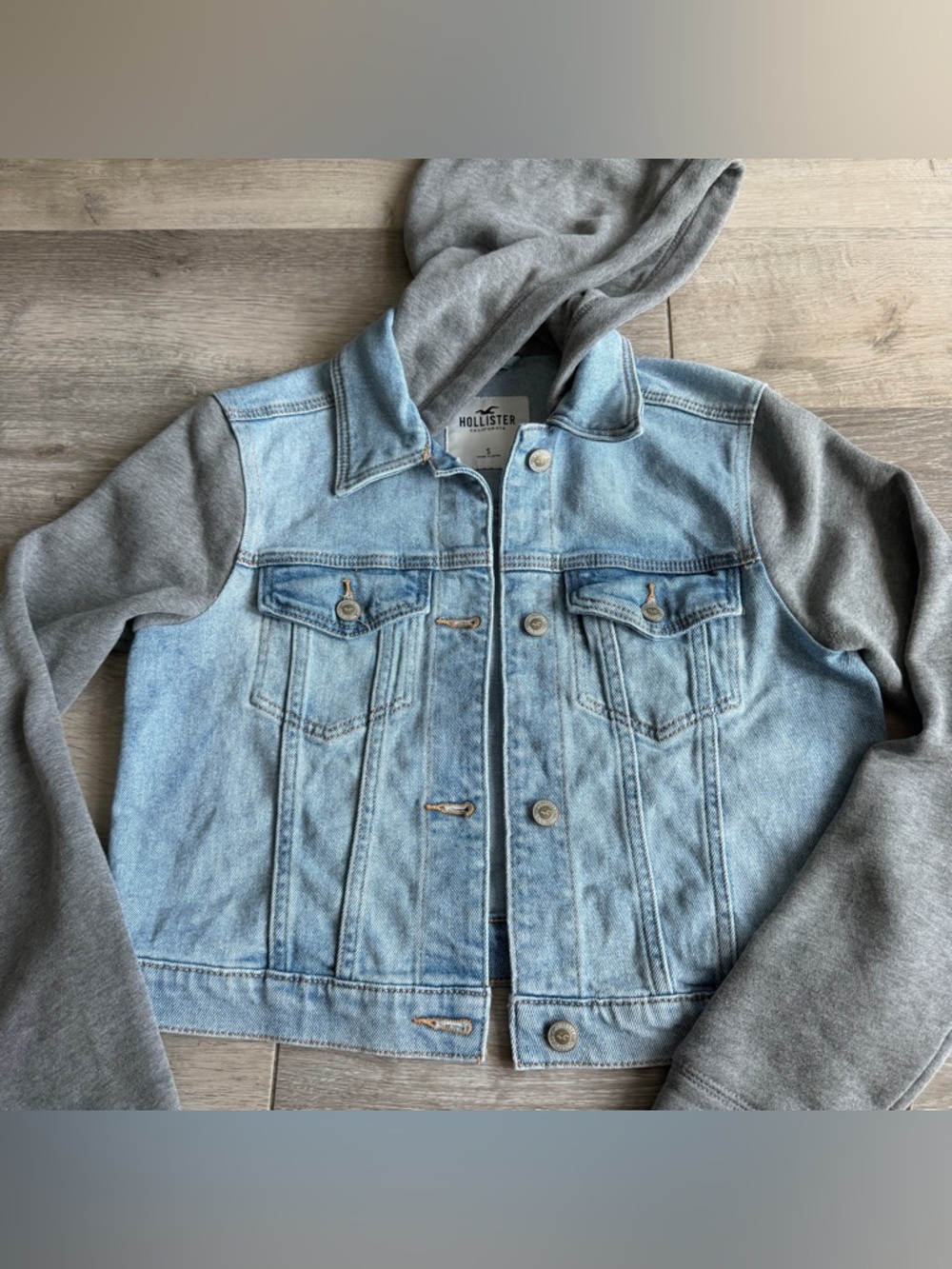 Hollister Light Blue Collar Denim Crop Jacket Gray Hoodie Sleeves S